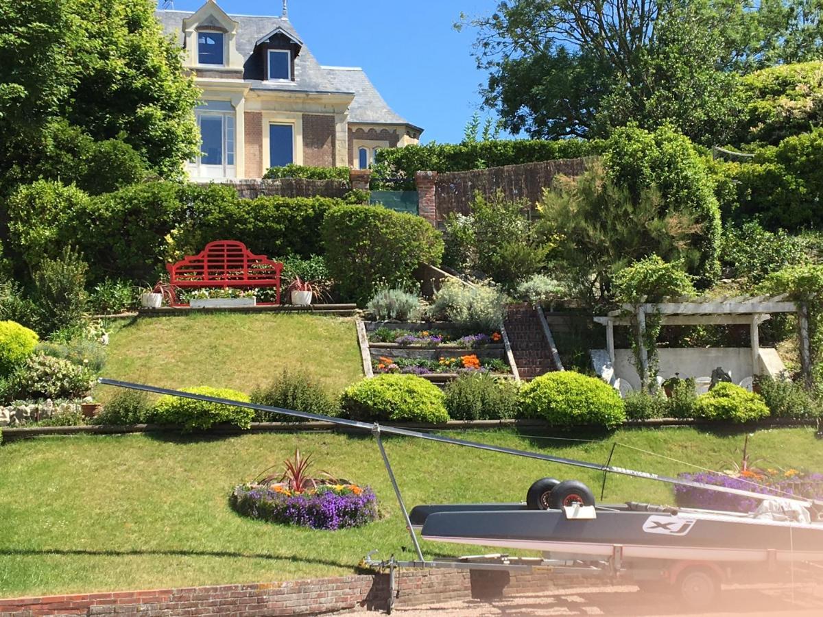 Villa Les Carlins Houlgate Exterior foto